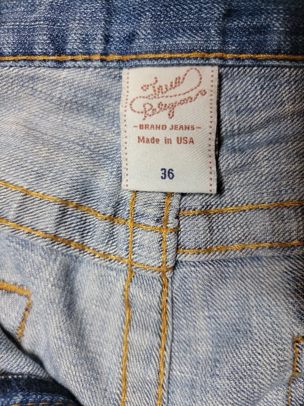 True Religion Blue Denim Jeans with Contrast Stitching - Picture 7 of 7